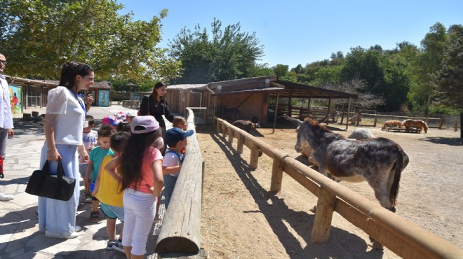 Öğrencilerden hayvanat bahçesi ziyareti