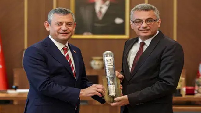 Özel, KKTC Cumhurbaşkanı Erhürman'ı ziyaret etti