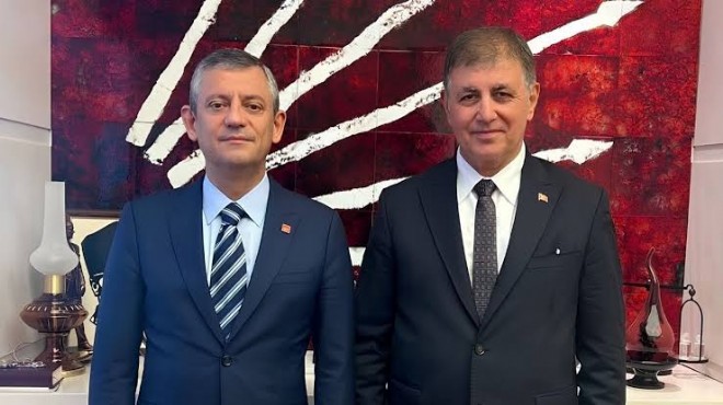 Özel'den Tugay'a: Kaçacak delik arayacak, devir teslime gelemeyecek!