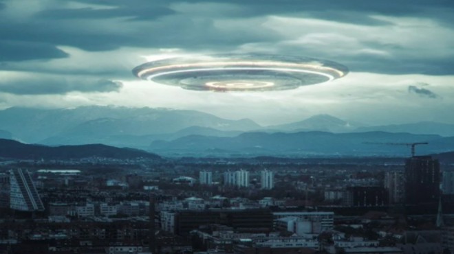 Pentagon dan UFO raporu: İhtimali dışlamadı!