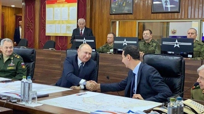 Putin, Suriye de Esad ile görüştü!