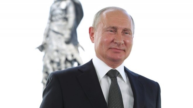 Putin den kabine revizyonu: 3 bakan görevden alındı