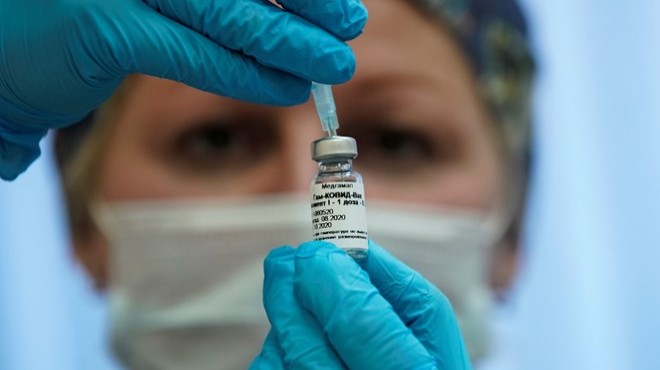Rus aşısının nihai koruma oranı açıklandı