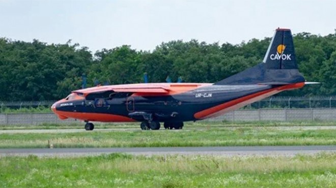 Rus kargo uçağı düştü: En az 2 can kaybı