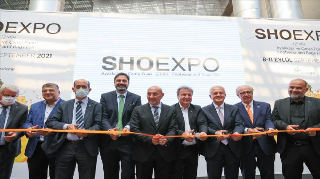Shoexpo İzmir kapılarını açtı, Başkan Soyer de podyuma çıktı!