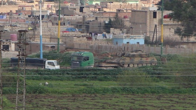 Sınırdaki YPG konvoyu görüntülendi