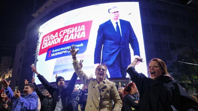 Sırbistan'da 12 yıllık dönem sona erdi!
