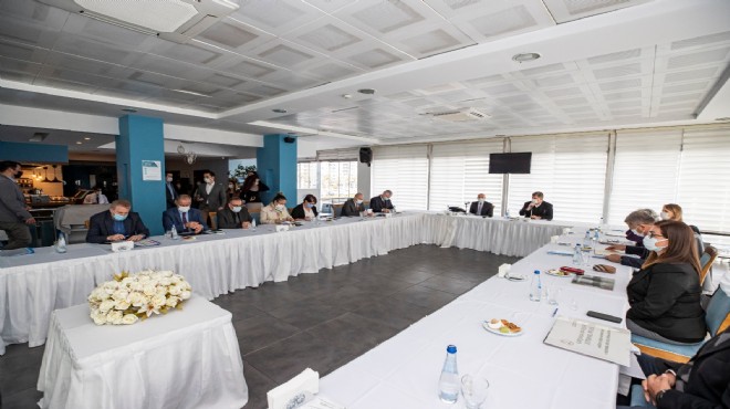 Soyer Karşıyaka’dan mesaj verdi: İlçe belediyelerinin projelerine tam destek