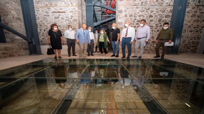 Soyer den Selçuk Yaşar Müzesi ne ziyaret