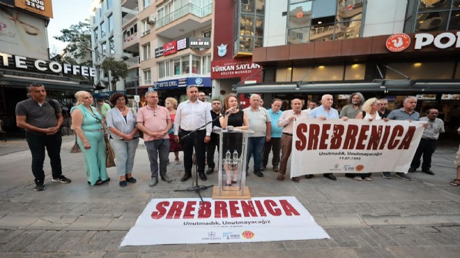 Srebrenitsa'da katledilen canlar Konak'ta anıldı