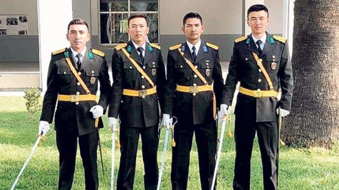 TSK da bir ilk: Ulupamirli 4 genç teğmen!