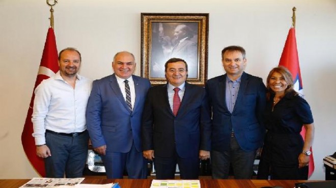 TSYD İzmir den Başkan Batur a ziyaret