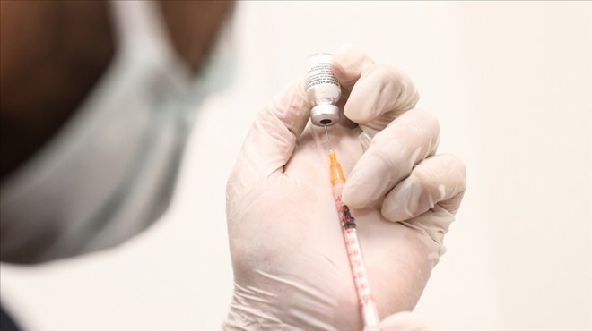 Türkiye de her 2 yetişkinden birine tek doz aşı yapıldı