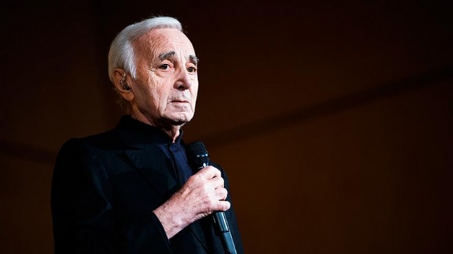 Ünlü şarkıcı Aznavour hayatını kaybetti