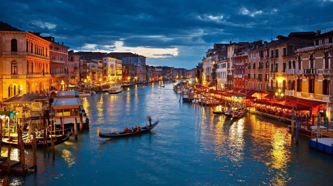 Venedik turistleri rezervasyonla kabul edecek!