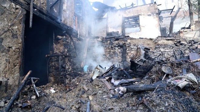 Yangın faciası: 4 ü çocuk 5 kişi hayatını kaybetti