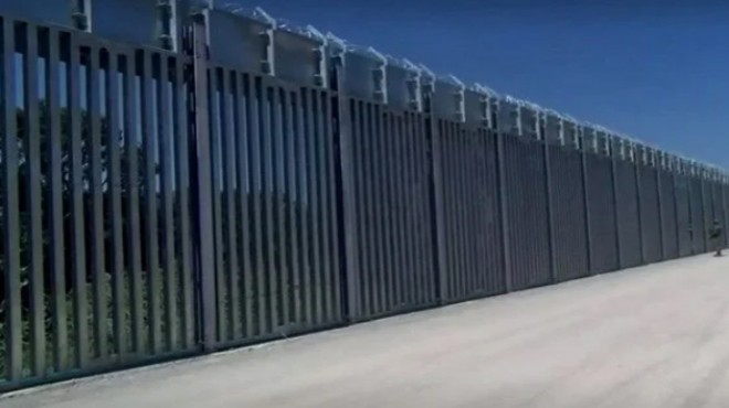 Yunanistan dan Türkiye sınırına 40 kilometrelik çelik duvar