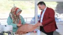 Bayraklılı kadınlardan el emekleri görücüye çıkıyor