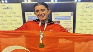 Fatma Damla Altın'dan dünya şampiyonluğu