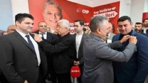 İYİ Parti'den istifa eden 150 kişi CHP'ye katıldı