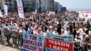 İzmir'de binlerce işçi Gündoğdu'ya akın ediyor!