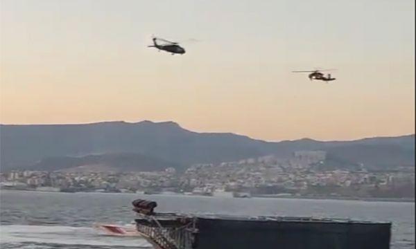 İzmir semalarında helikopter zeybeği! 