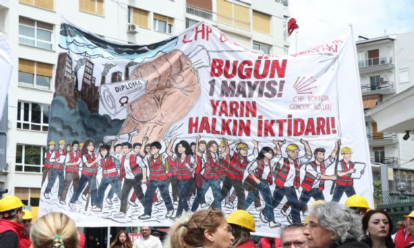 İzmir'de emeğin gününden kareler