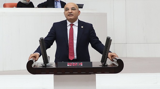 ''AK Parti'ye oy vermeyeni Allah çarpar'' sözü Meclis'e taşındı: Bakan'a 9 soru!