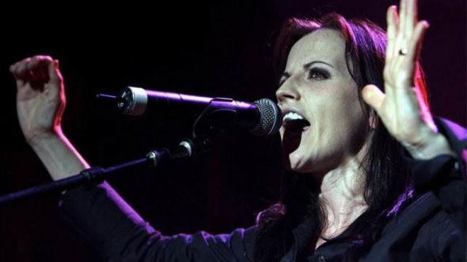 Cranberries'in solisti Dolores O'Riordan hayatını kaybetti