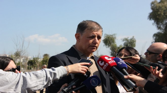  Devir  krizi...  Yeni belgeler var  dedi, AK Parti ye yüklendi: Akıllarını başlarına toplamaya davet ediyorum!