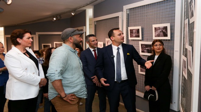 'İğne Deliğinden Bornova' sergisine büyük ilgi