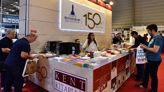 'İzmir'in kitapları' fuarın gözdesi oldu!