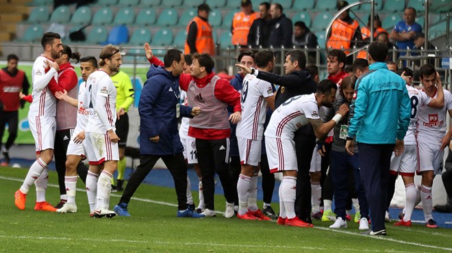 'Şeytan' Rizespor'u ezdi geçti: 3-0