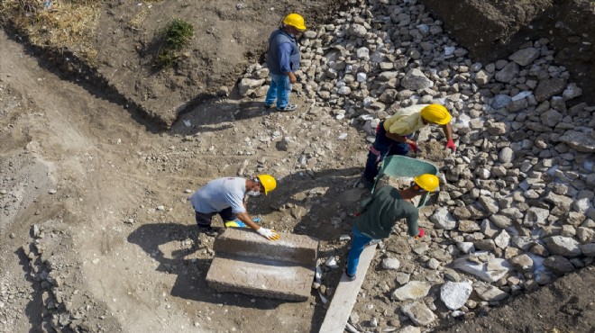  Türkiye nin kolezyumu nda seçkinlere özel 1800 yıllık localar bulundu