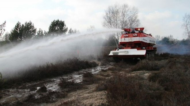  Yeşil doğaya kırmızı tank  projesi!