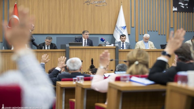 110 milyarlık bütçeye oy çokluğu... AK Parti den  yapay zeka lı eleştiri!