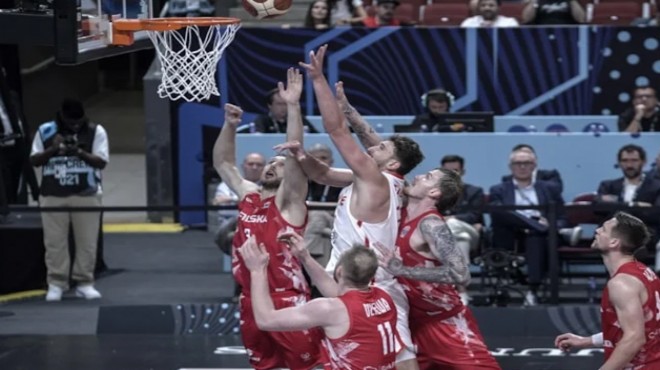 12 Dev Adam EuroBasket te yarı finalde!