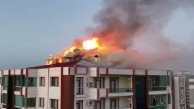 13 katlı binada yangın: 3 kişi hayatını kaybetti