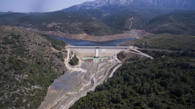 14 kilometrelik ana hat tamam, Çeşme'nin içme suyu yolda!