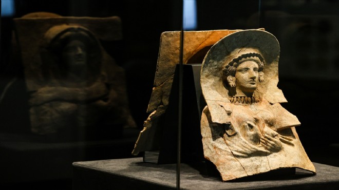 2 bin 500 yıllık hüzün İzmir'de sergiye çıktı!