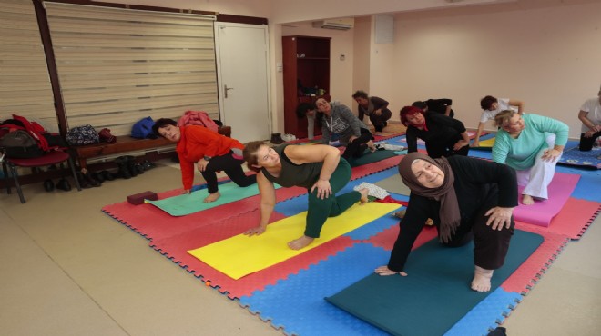 60 yaş üstü Konaklıların Yoga keyfi!