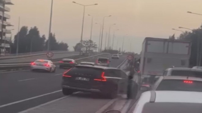 61 lik trafik magandası: Kaldırımdan kaynak!