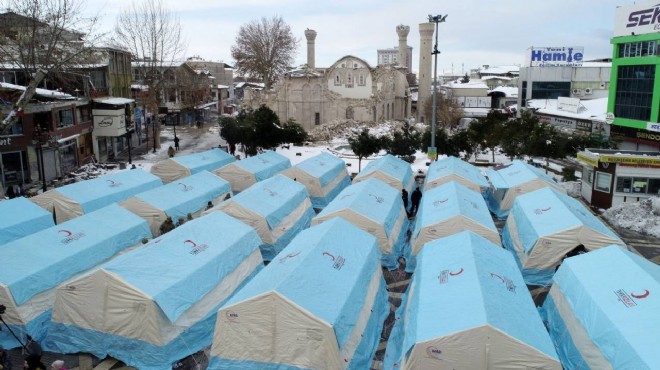 AHBAP tan  Kızılay dan çadır satın alma  açıklaması