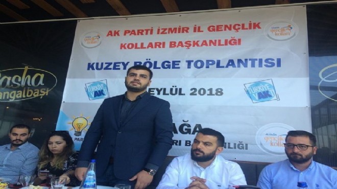 AK Parti İzmir Gençlik'te bölge toplantıları sürüyor: 2 yeni başkana mazbata!