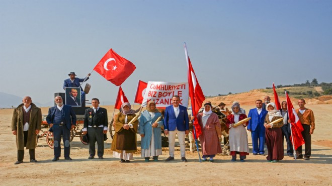 AK Parti İzmir'in Cumhuriyet videosuna büyük ilgi: 48 saatte 2 milyonu geçti!