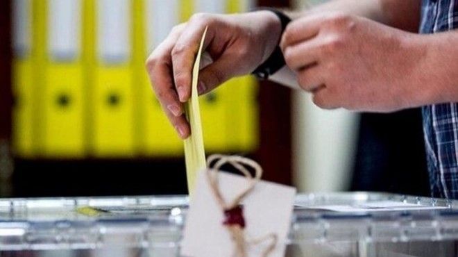 AK Parti'deki son anket: Kararsızların sayısı arttı