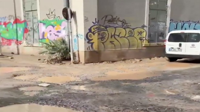 AK Parti den Büyükşehir e ironi ile gönderme