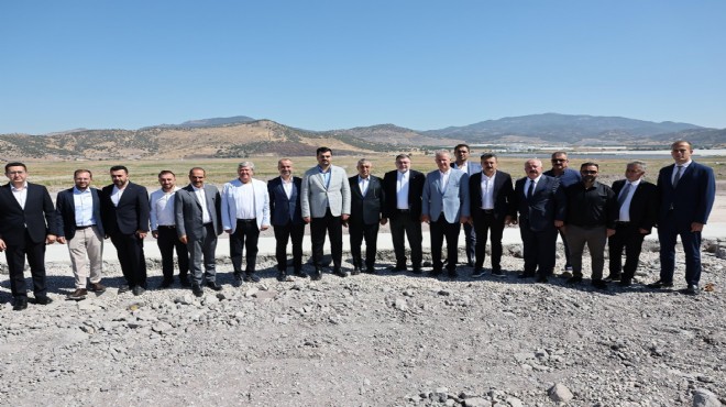 AK Parti den Dikili çıkarması: 15 milyar dolarlık yatırım hedefi!