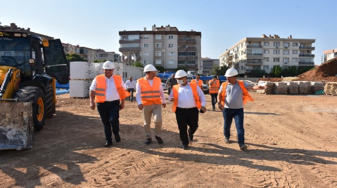 AK Partili Kaya'dan hükümet konağı müjdesi, çöp çıkışı!