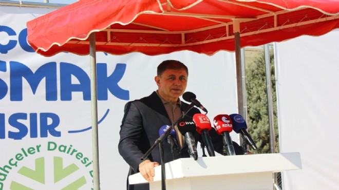 Açılış konuşmasında  CV  tepkisi: Dilimde tüy bitti, Cemil Tugay olarak ben kimseyi işe almıyorum!